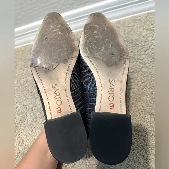 FRANCO SARTO | Steel Blue Croc Embossed Leather Loafers Flats | Women’s Size 5.5 - Picture 7 of 7